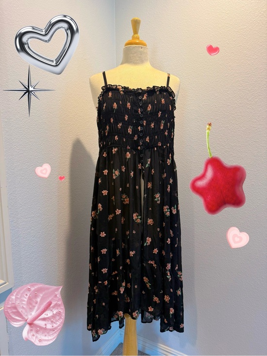 torrid Dresses & Skirts - torrid Black Floral Smocked Midi Sundress